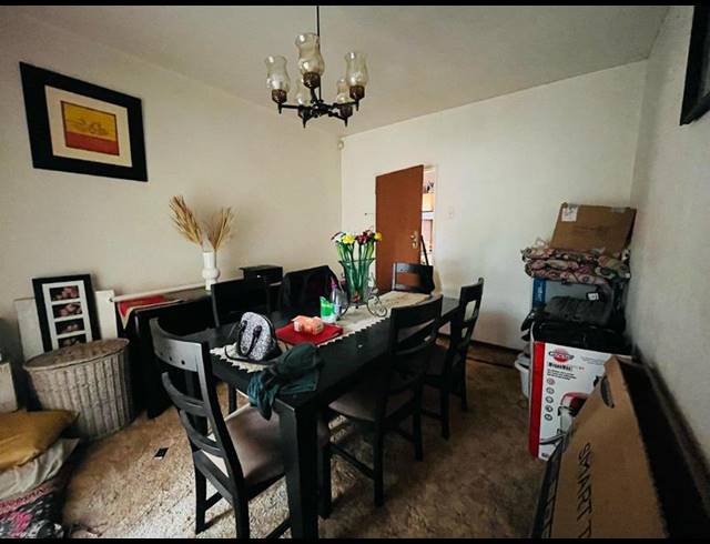 4 BEDROOM HOUSE FOR SALE IN KENSINGTON